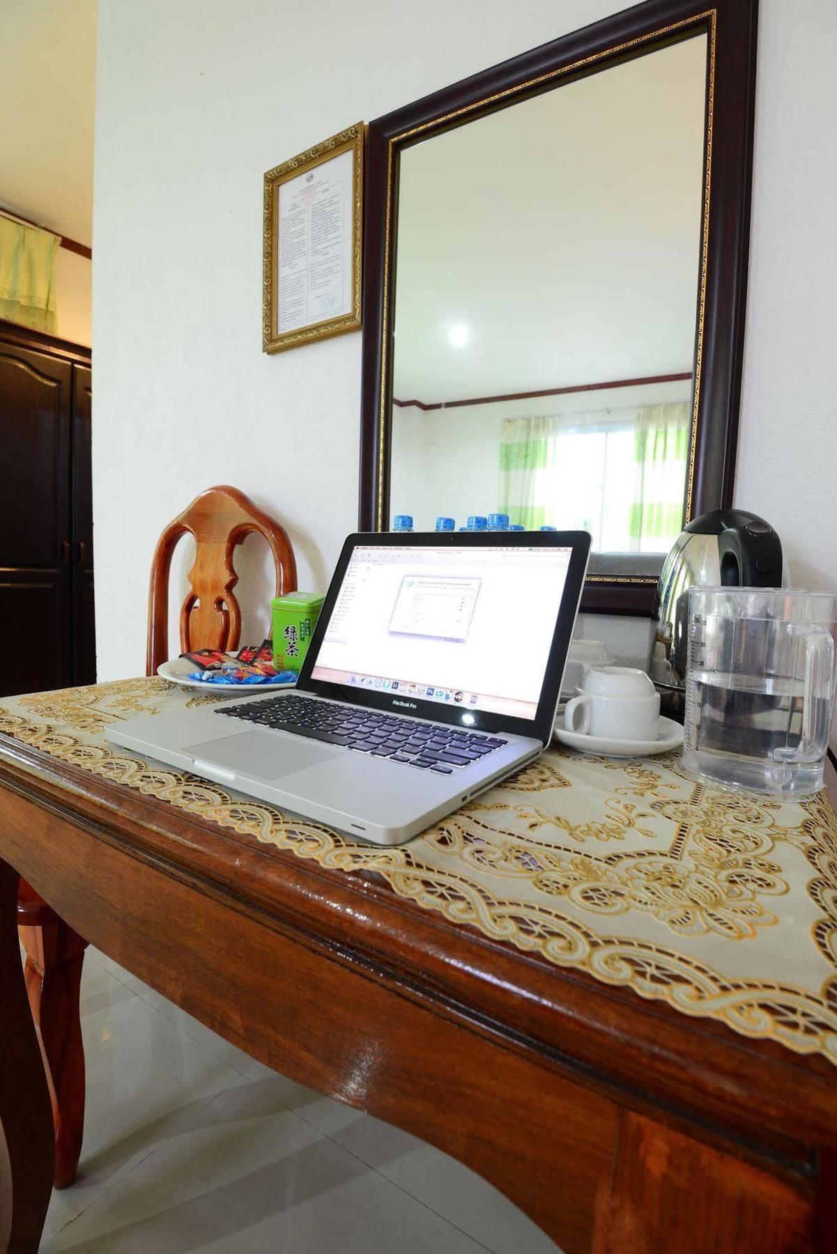 Douangpraseuth Hotel Vientiane Exteriör bild