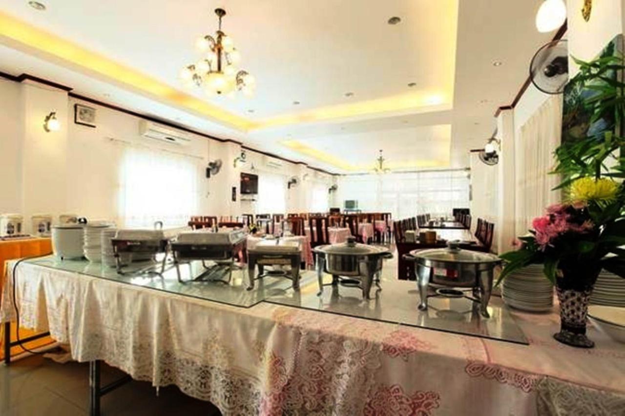 Douangpraseuth Hotel Vientiane Exteriör bild