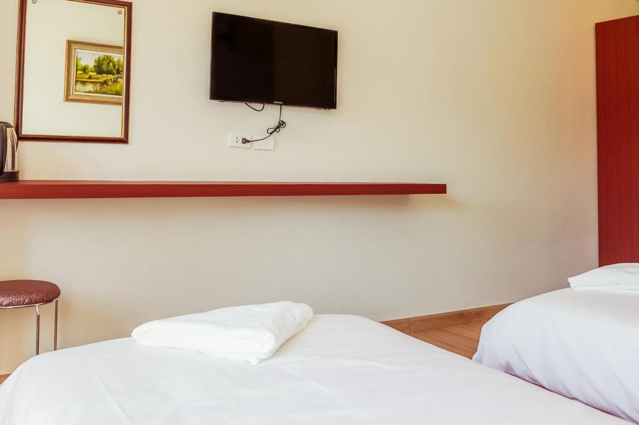 Douangpraseuth Hotel Vientiane Exteriör bild
