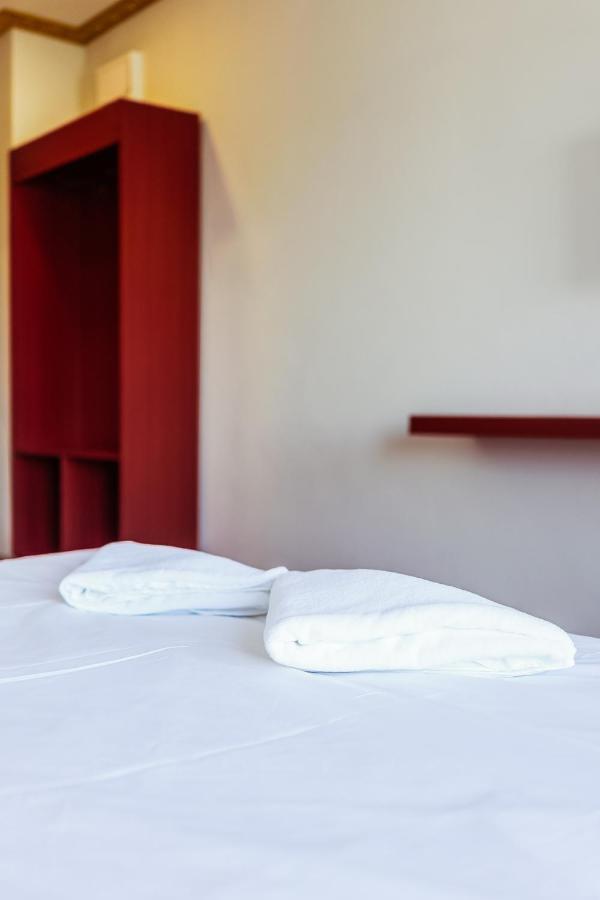 Douangpraseuth Hotel Vientiane Exteriör bild