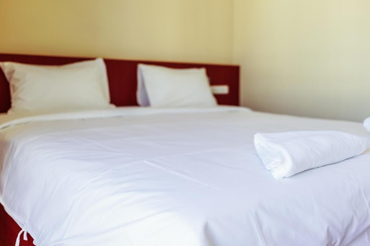 Douangpraseuth Hotel Vientiane Exteriör bild